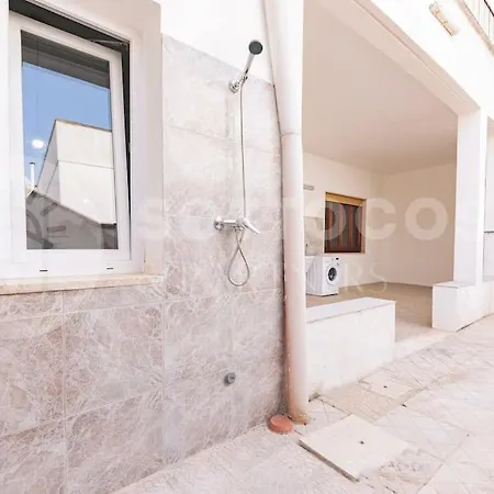 Lucy's Flat - Apartment Melendugno