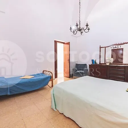 Lucy's Flat - Apartment *