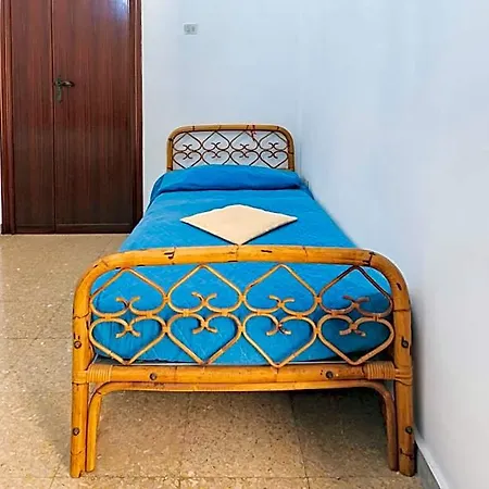Lucy's Flat -