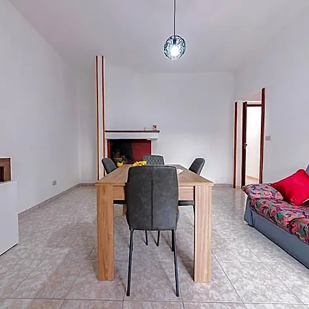 Lucy's Flat - *